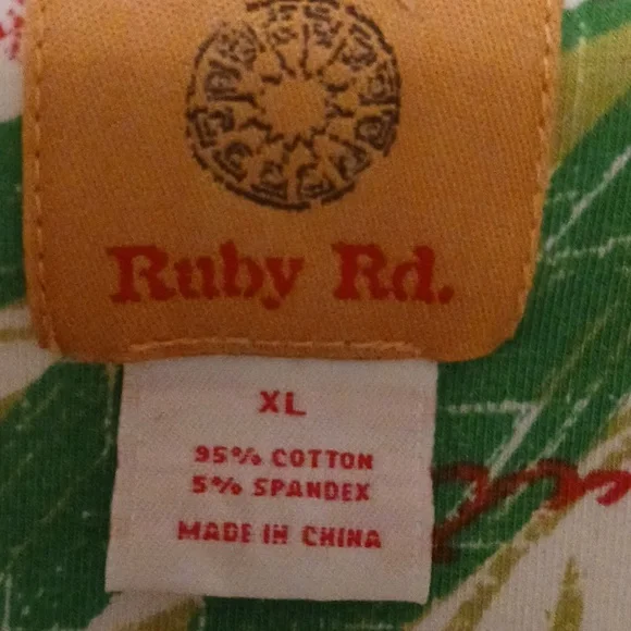 Ruby Rd. Tropical Top - Picture 3 of 5